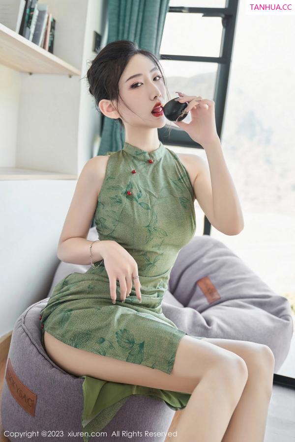   [XiuRen]高清写真图 2023.08.03 No.7181 沈青黛 旗袍美腿第43张图片